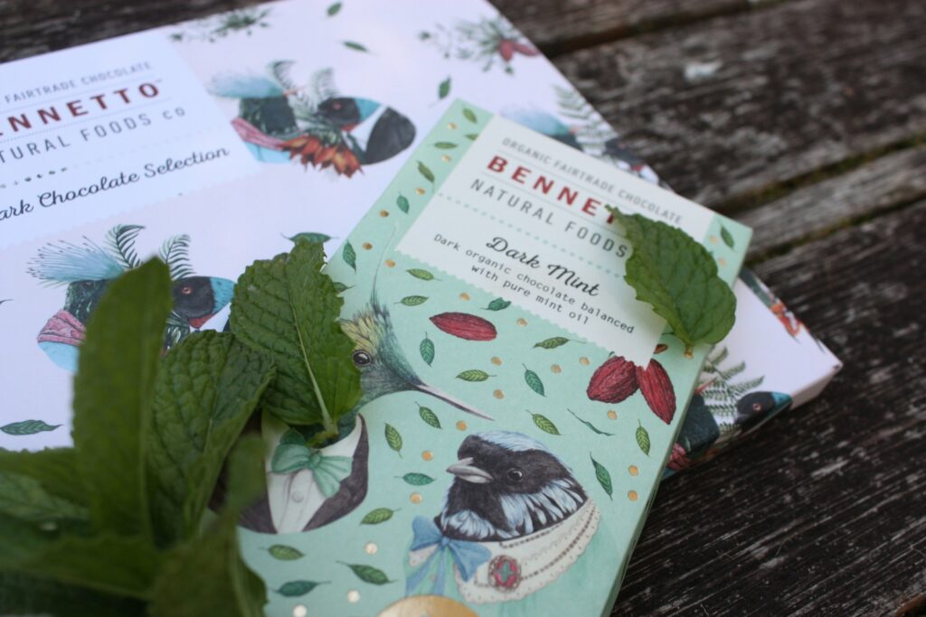 A simple journal on the birds in a table.