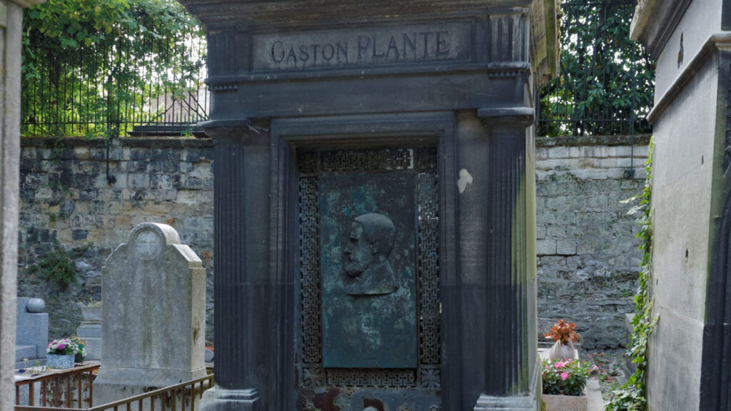 Tombstone of Gaston Planté at Père-Lachaise Cemetery